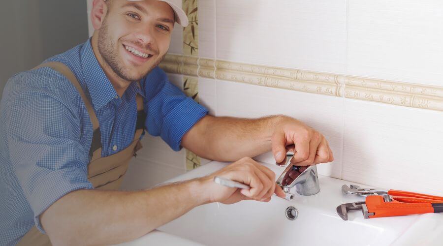 Professional clogged drains services in Hobart, IN